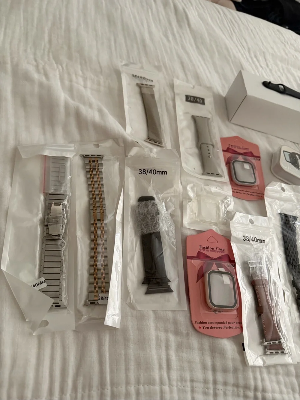 Apple iWatch Series 5 space gray w/ Silicone Band ++